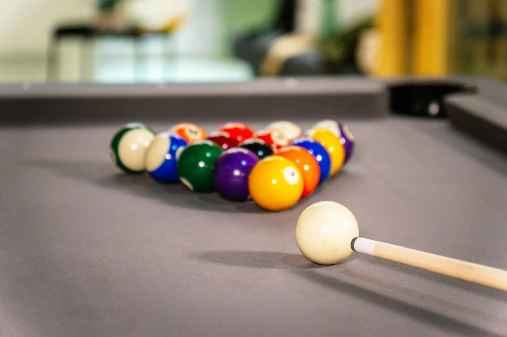 Capsule Flower - Balneo - Cinema - Billard - Nintendo Switch - Mons Centre Dış mekan fotoğraf